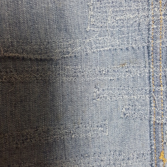Chicos Applique Embroidered Denim Jean Jacket SZ 1 - Picture 4 of 5